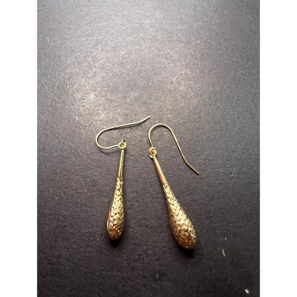 Turkish 10k yellow gold diamond cut teardrop earrings - Picture 6 of 11